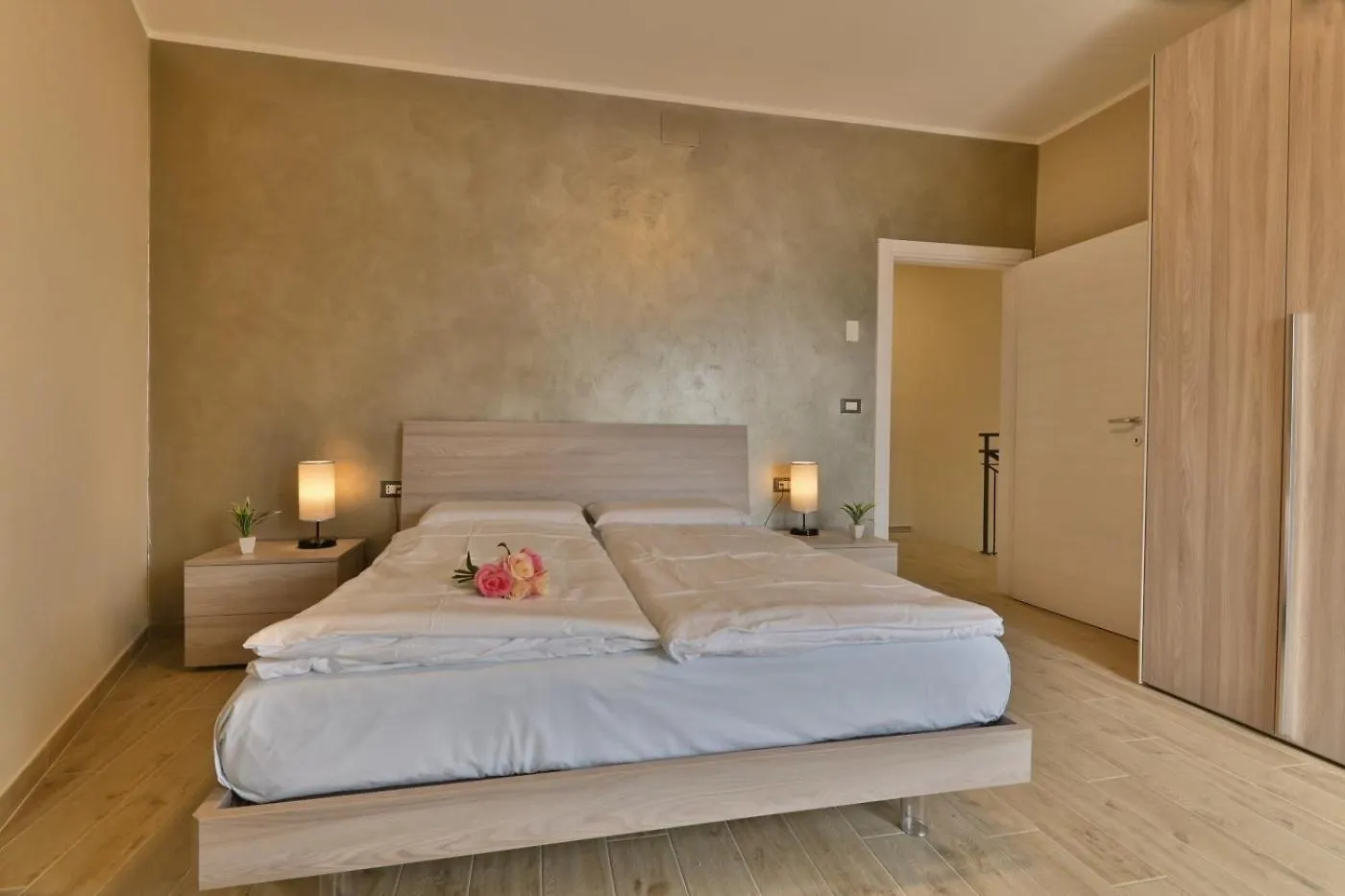 Apartament Appartamento Stella - Theater Home Olzano Włochy